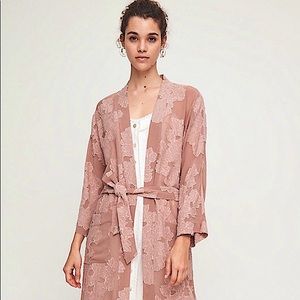 Aritzia Wilfred Mauve (dusty rose) Kimono Duster